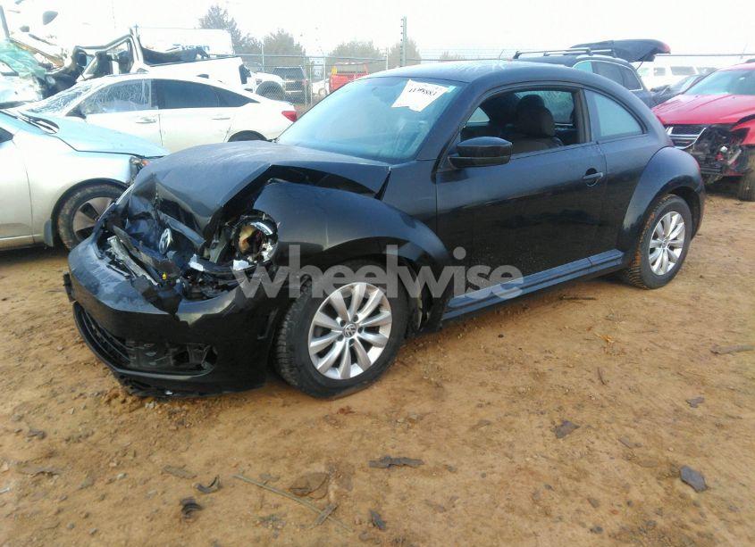 Photo 2 of 2014 Volkswagen Beetle 1.8T ENTRY (VIN 3VWF17AT4EM634924)