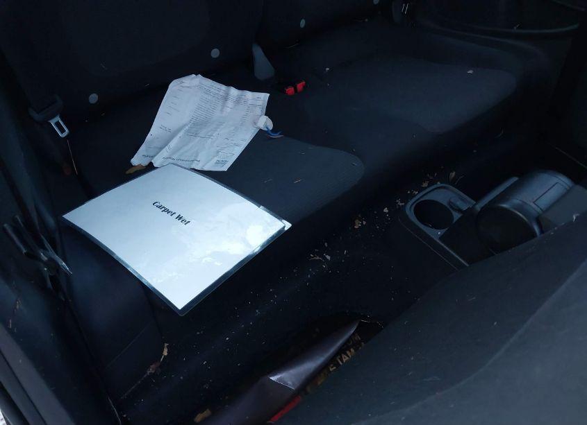 Photo 8 of 2014 Volkswagen Beetle 1.8T ENTRY (VIN 3VWF17AT4EM638424)