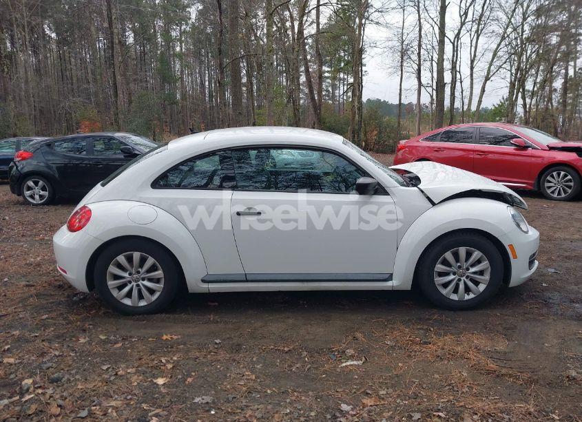 Photo 13 of 2015 Volkswagen Beetle 1.8T FLEET EDITION (VIN 3VWF17AT6FM608021)