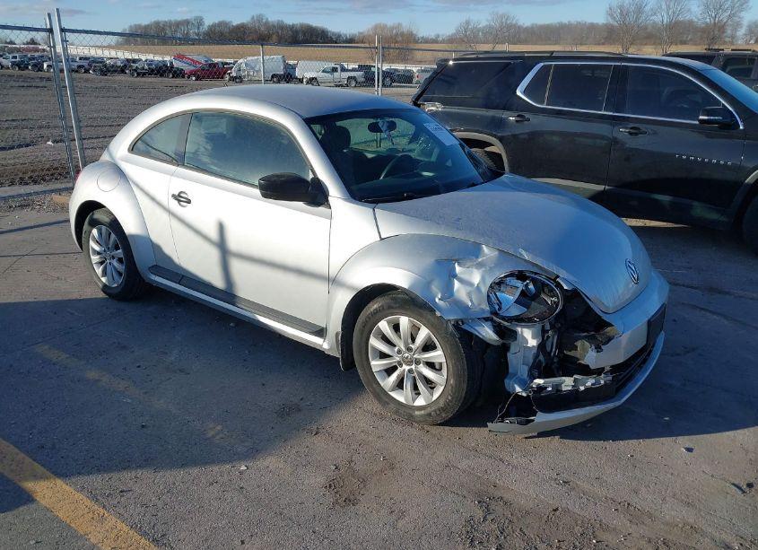 2014 Volkswagen Beetle 1.8T ENTRY (VIN 3VWF17AT8EM640628) main photo