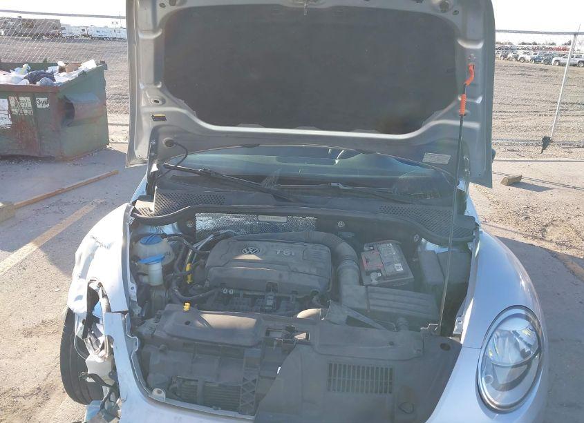 Photo 10 of 2014 Volkswagen Beetle 1.8T ENTRY (VIN 3VWF17AT8EM640628)