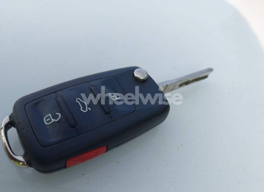 Photo 11 of 2014 Volkswagen Beetle 1.8T ENTRY (VIN 3VWF17AT8EM642069)