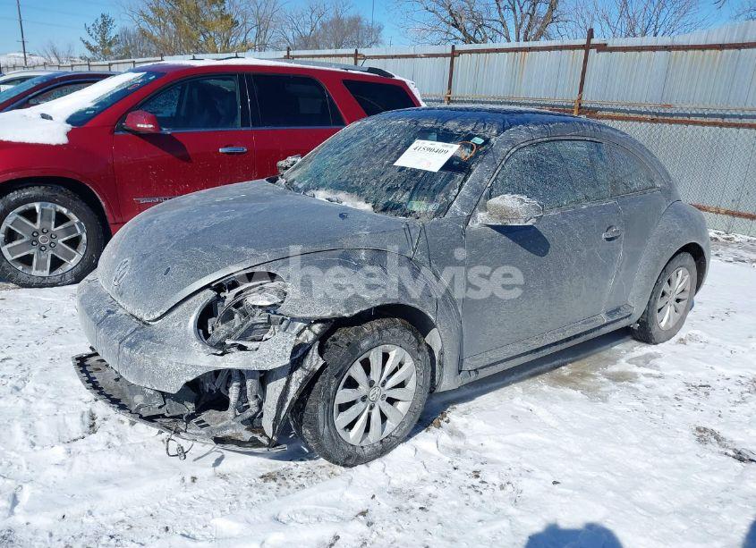 Photo 2 of 2014 Volkswagen Beetle 1.8T ENTRY (VIN 3VWF17AT9EM640363)