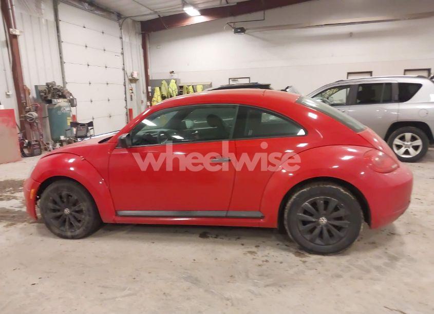 Photo 14 of 2014 Volkswagen Beetle COUPE 1.8T ENTRY (VIN 3VWF17ATXEM641179)