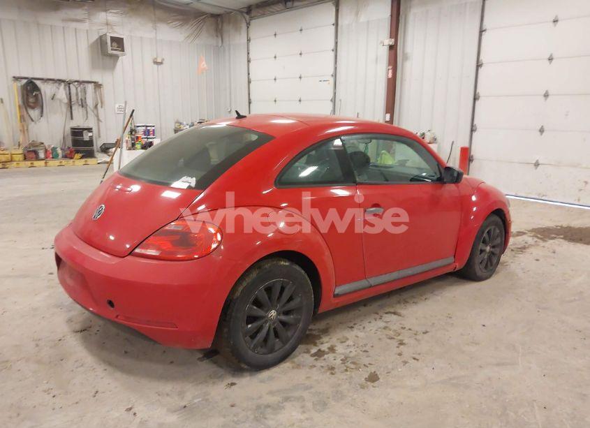 Photo 4 of 2014 Volkswagen Beetle COUPE 1.8T ENTRY (VIN 3VWF17ATXEM641179)