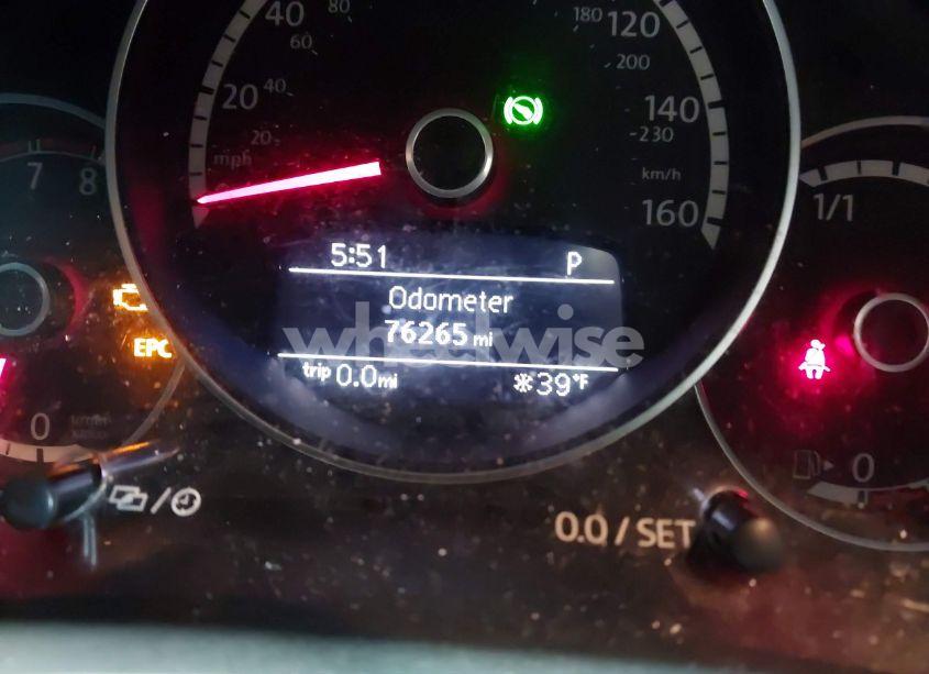 Photo 15 of 2015 Volkswagen Beetle 1.8T CLASSIC (VIN 3VWF17ATXFM654998)