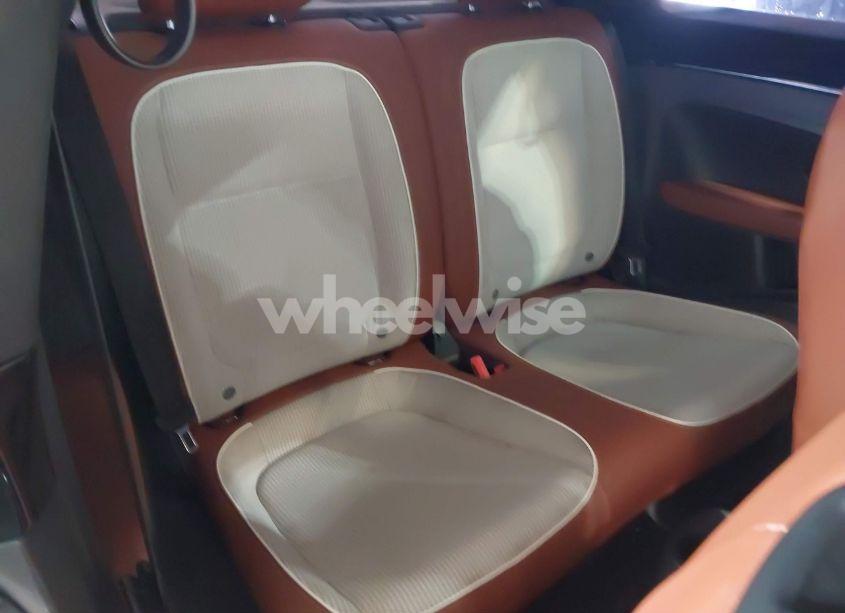 Photo 8 of 2015 Volkswagen Beetle 1.8T CLASSIC (VIN 3VWF17ATXFM654998)