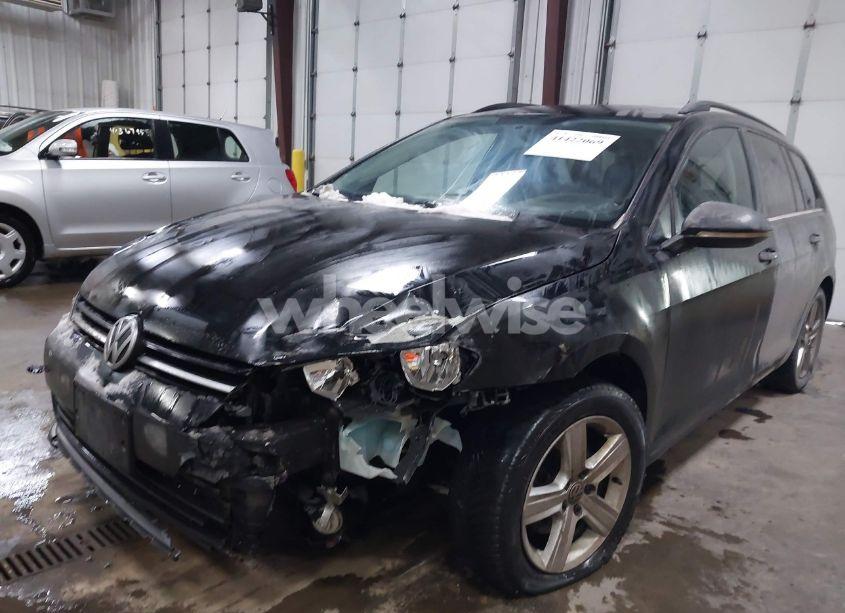 Photo 2 of 2015 Volkswagen Golf SPORTWAGEN TDI S 4-DOOR (VIN 3VWFA7AU4FM504197)