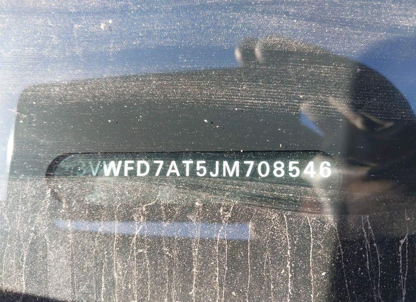 Photo 9 of 2018 Volkswagen Beetle 2.0T COAST/2.0T S (VIN 3VWFD7AT5JM708546)