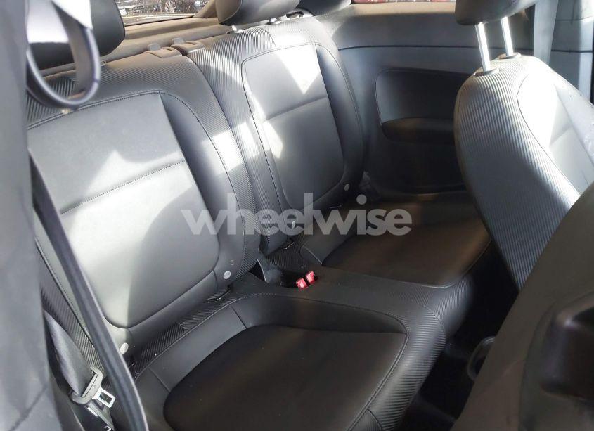 Photo 8 of 2018 Volkswagen Beetle 2.0T COAST/2.0T S (VIN 3VWFD7AT6JM703758)