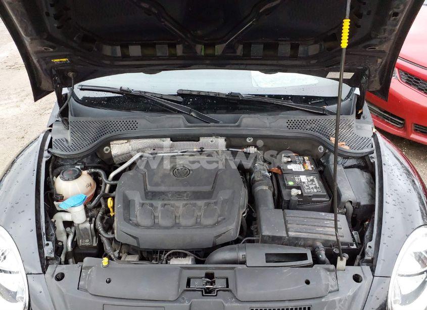 Photo 10 of 2018 Volkswagen Beetle S/COAST (VIN 3VWFD7AT6JM716770)