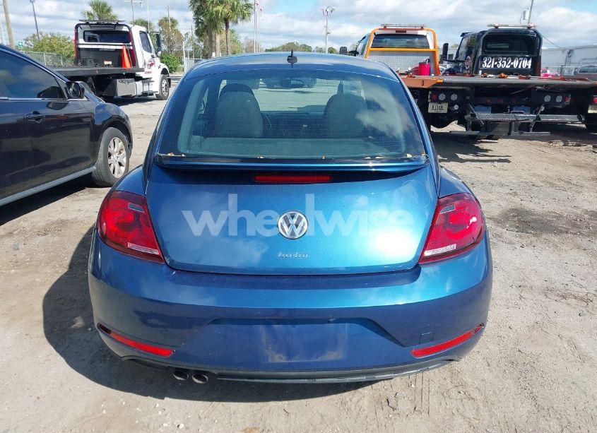 Photo 16 of 2018 Volkswagen Beetle 2.0T COAST/2.0T S (VIN 3VWFD7AT9JM712664)