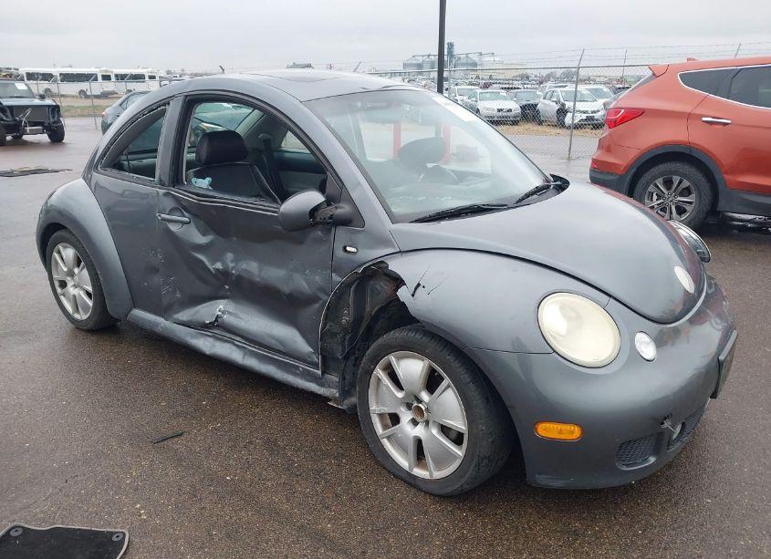 2002 Volkswagen New BEETLE TURBO S (VIN 3VWFE21C12M452441) main photo