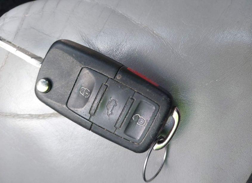 Photo 11 of 2002 Volkswagen New BEETLE TURBO S (VIN 3VWFE21C12M452441)