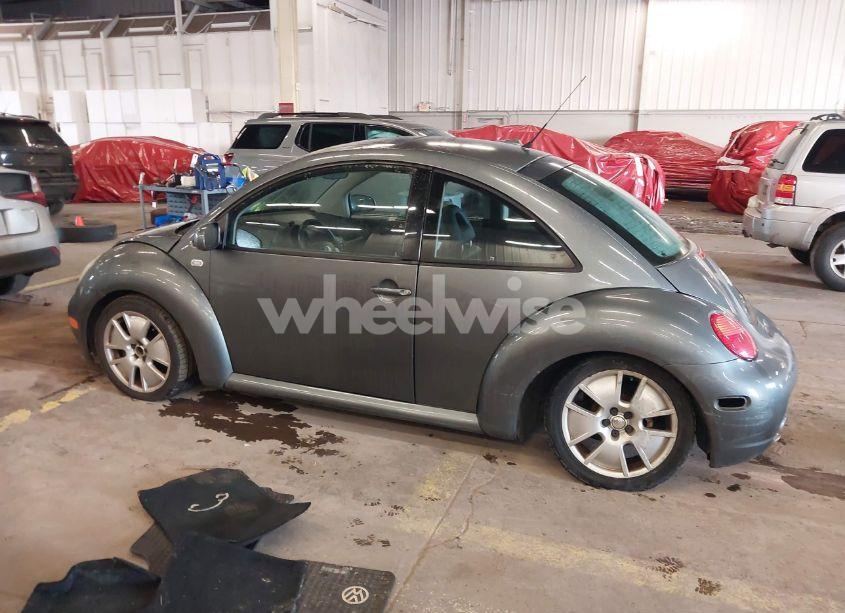 Photo 14 of 2002 Volkswagen New BEETLE TURBO S (VIN 3VWFE21C72M440584)