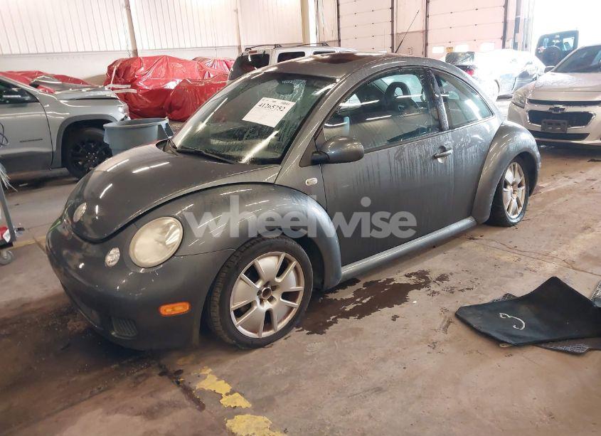 Photo 2 of 2002 Volkswagen New BEETLE TURBO S (VIN 3VWFE21C72M440584)