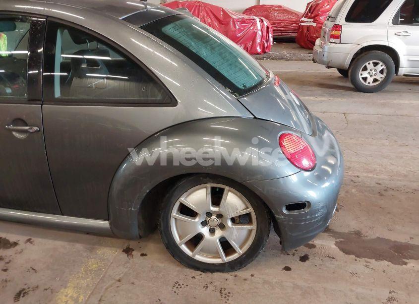 Photo 6 of 2002 Volkswagen New BEETLE TURBO S (VIN 3VWFE21C72M440584)