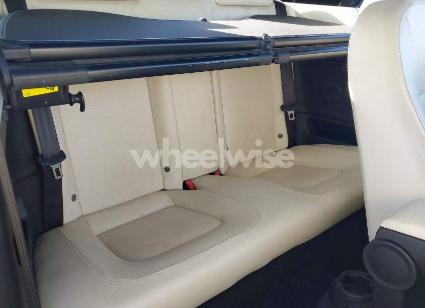 Photo 8 of 2007 Volkswagen New BEETLE TRIPLE WHITE (VIN 3VWFF31Y57M411266)