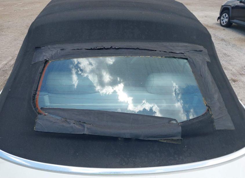 Photo 6 of 2007 Volkswagen New BEETLE TRIPLE WHITE (VIN 3VWFF31Y87M417580)