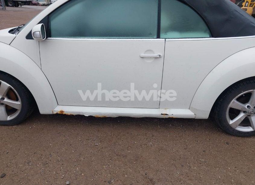 Photo 6 of 2007 Volkswagen New BEETLE TRIPLE WHITE (VIN 3VWFF31Y97M417135)