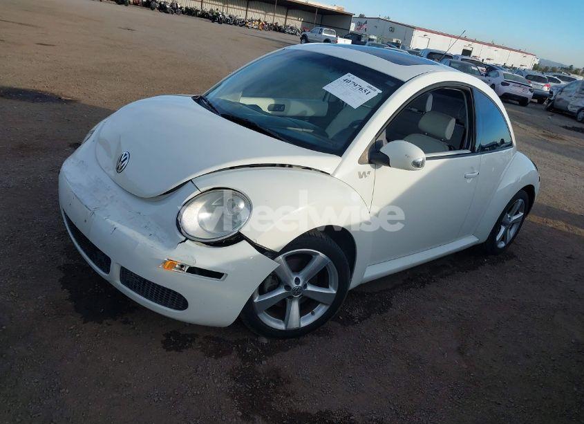 Photo 2 of 2008 Volkswagen New BEETLE BLACK TIE EDITION/TRIPLE WHITE (VIN 3VWFG31C38M520117)