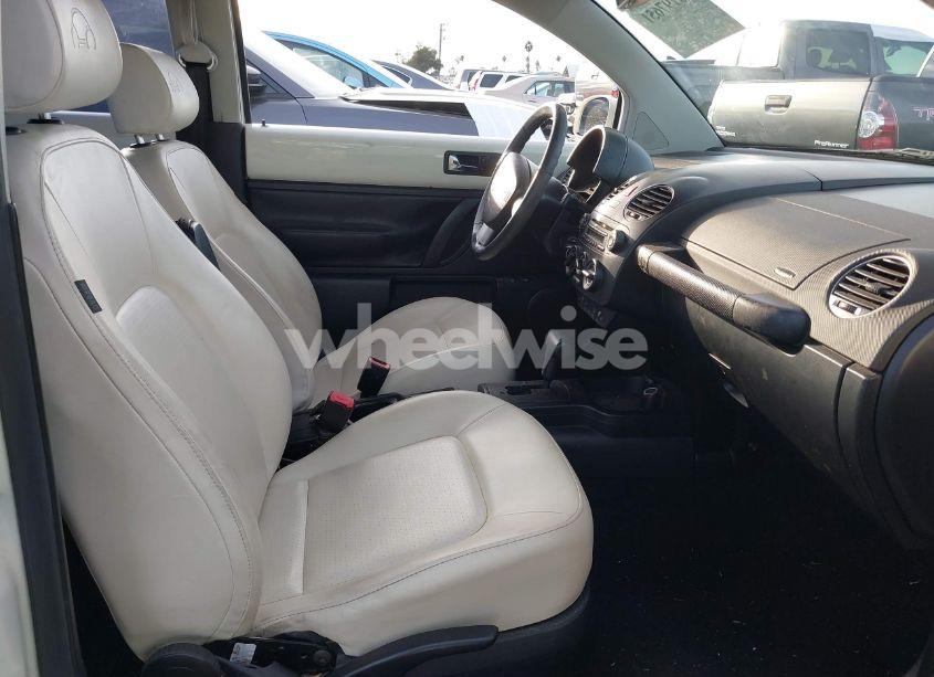 Photo 5 of 2008 Volkswagen New BEETLE BLACK TIE EDITION/TRIPLE WHITE (VIN 3VWFG31C38M520117)