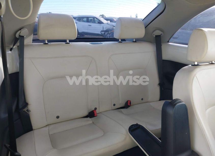 Photo 8 of 2008 Volkswagen New BEETLE BLACK TIE EDITION/TRIPLE WHITE (VIN 3VWFG31C38M520117)