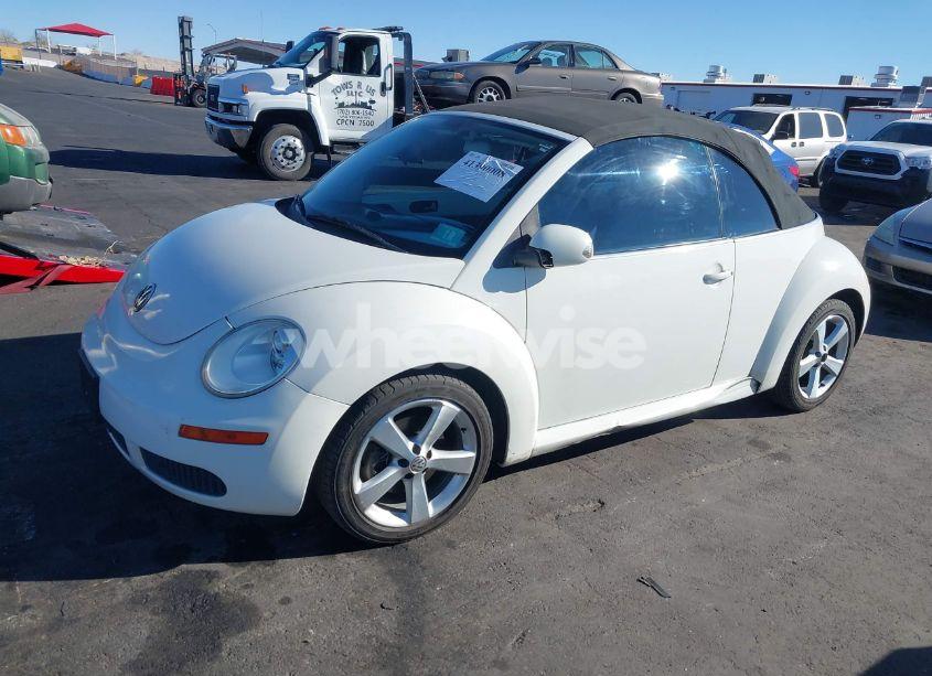Photo 2 of 2007 Volkswagen New BEETLE TRIPLE WHITE (VIN 3VWFG31Y27M415871)
