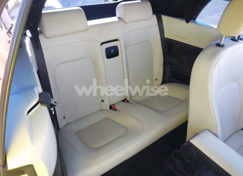 Photo 8 of 2007 Volkswagen New BEETLE TRIPLE WHITE (VIN 3VWFG31Y27M415871)