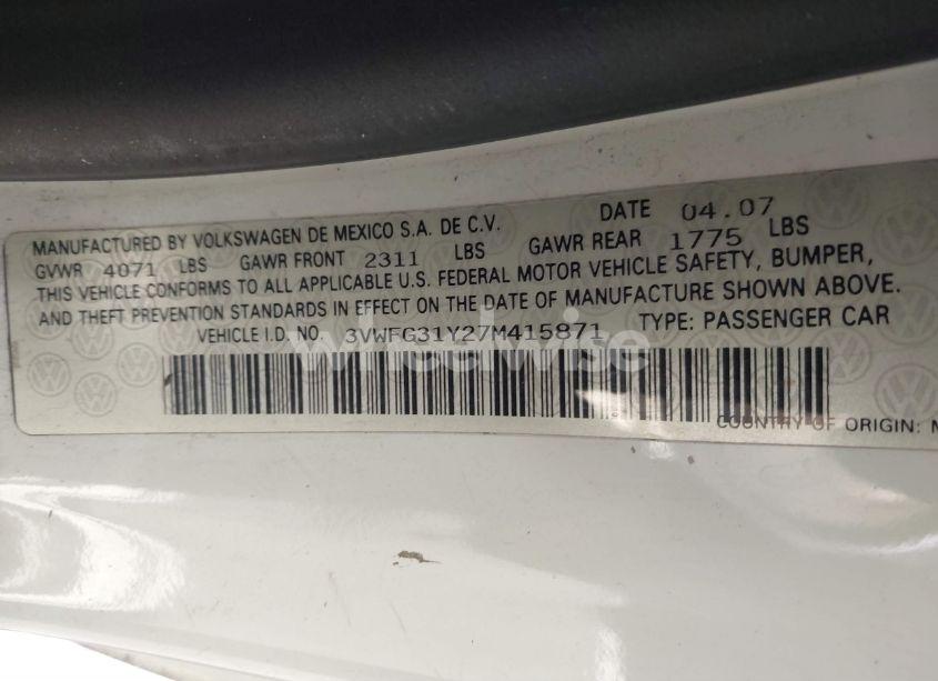 Photo 9 of 2007 Volkswagen New BEETLE TRIPLE WHITE (VIN 3VWFG31Y27M415871)