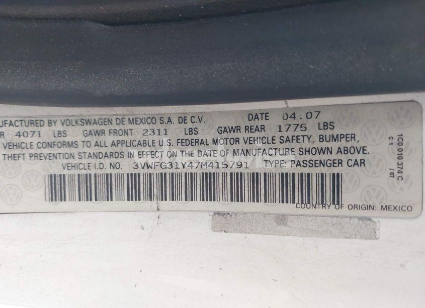 Photo 9 of 2007 Volkswagen New BEETLE TRIPLE WHITE (VIN 3VWFG31Y47M415791)