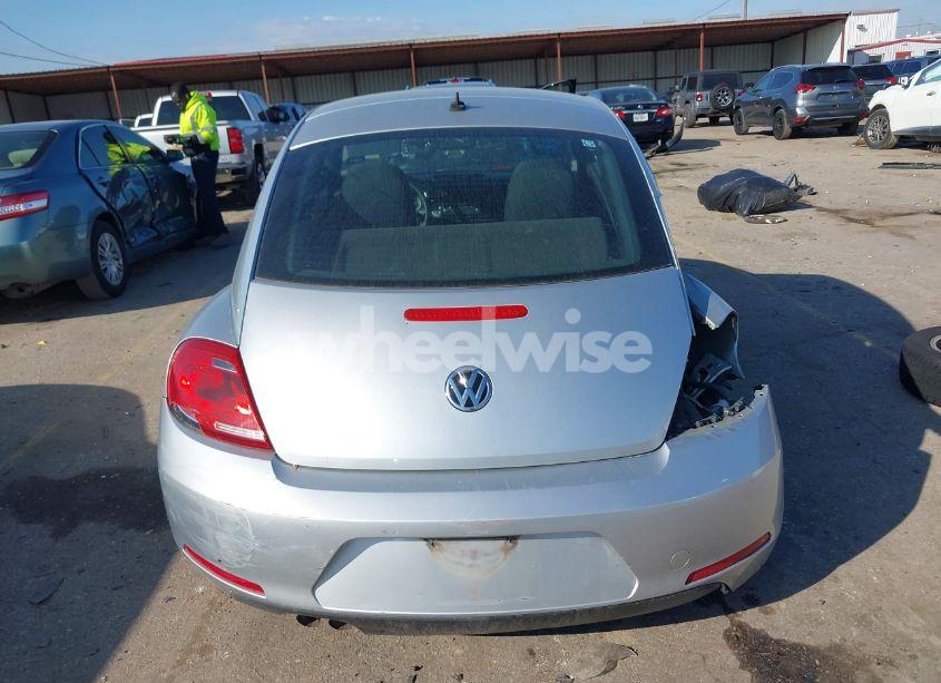 Photo 16 of 2013 Volkswagen Beetle 2.5L ENTRY (VIN 3VWFP7AT2DM638600)