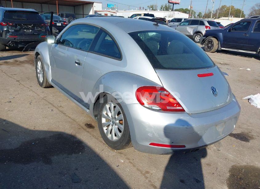 Photo 3 of 2013 Volkswagen Beetle 2.5L ENTRY (VIN 3VWFP7AT2DM638600)