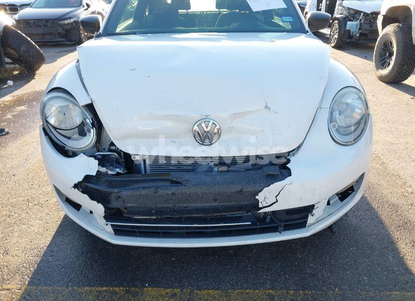 Photo 6 of 2014 Volkswagen Beetle 2.5L ENTRY (VIN 3VWFP7AT3EM626103)