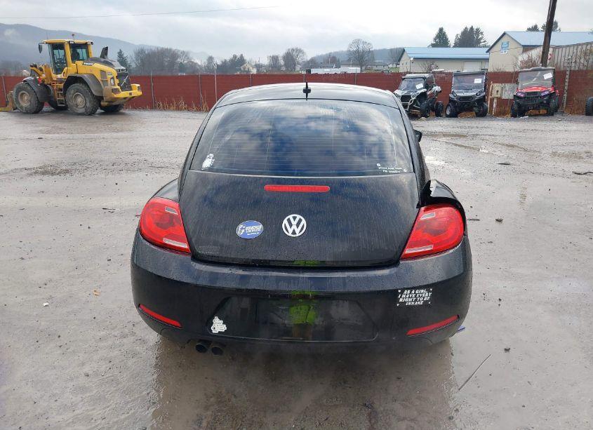 Photo 16 of 2014 Volkswagen Beetle 2.5L ENTRY (VIN 3VWFP7AT3EM628806)