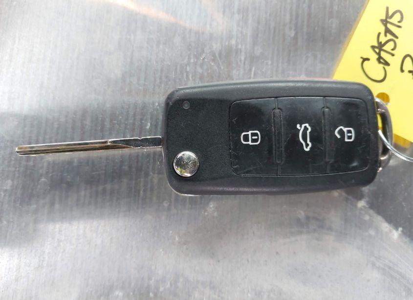 Photo 11 of 2013 Volkswagen Beetle 2.5L ENTRY (VIN 3VWFP7AT4DM631549)