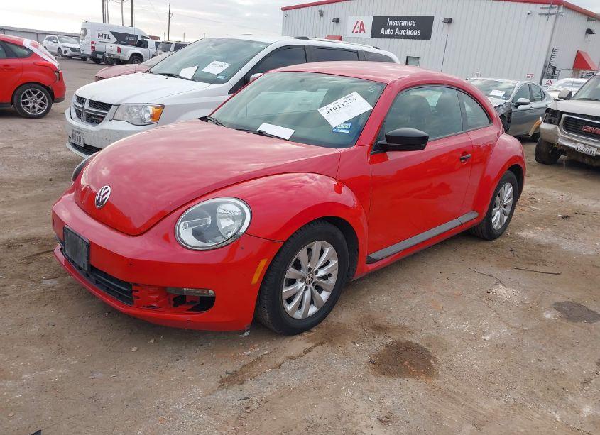 Photo 2 of 2013 Volkswagen Beetle 2.5L ENTRY (VIN 3VWFP7AT4DM631549)