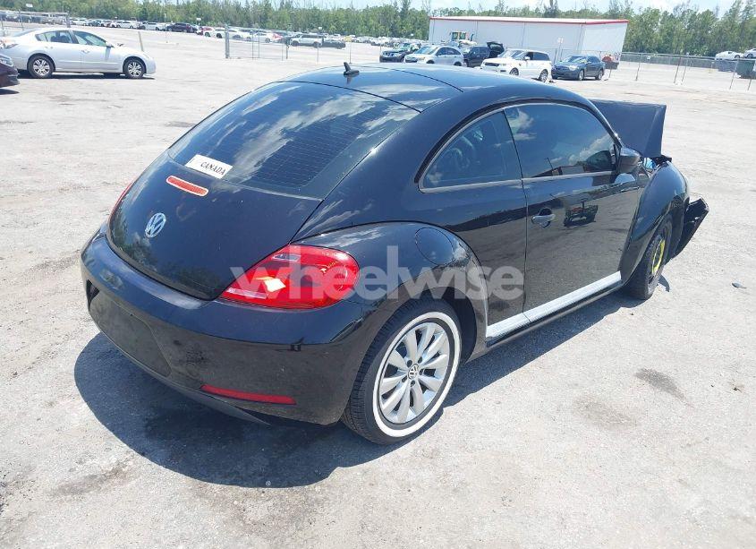 Photo 4 of 2013 Volkswagen Beetle 2.5L ENTRY (VIN 3VWFP7AT4DM639280)