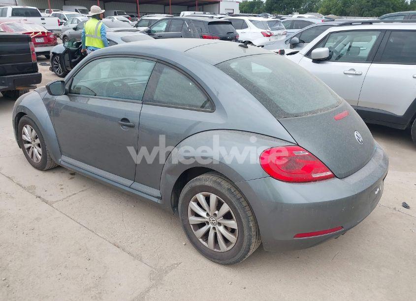 Photo 3 of 2014 Volkswagen Beetle 2.5L ENTRY (VIN 3VWFP7AT4EM624358)