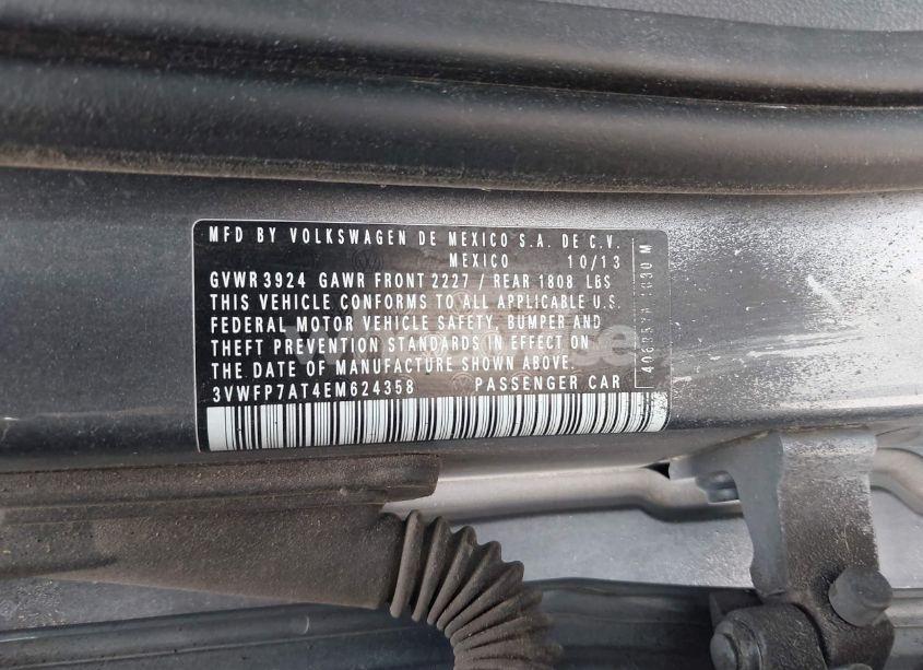 Photo 9 of 2014 Volkswagen Beetle 2.5L ENTRY (VIN 3VWFP7AT4EM624358)