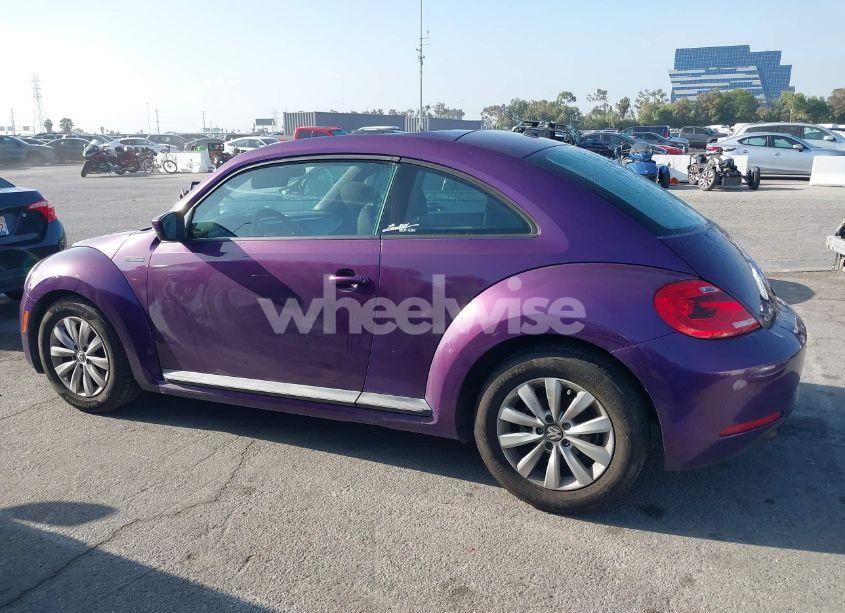 Photo 14 of 2014 Volkswagen Beetle 2.5L ENTRY (VIN 3VWFP7AT5EM624286)