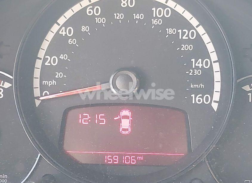 Photo 15 of 2014 Volkswagen Beetle 2.5L ENTRY (VIN 3VWFP7AT5EM624286)