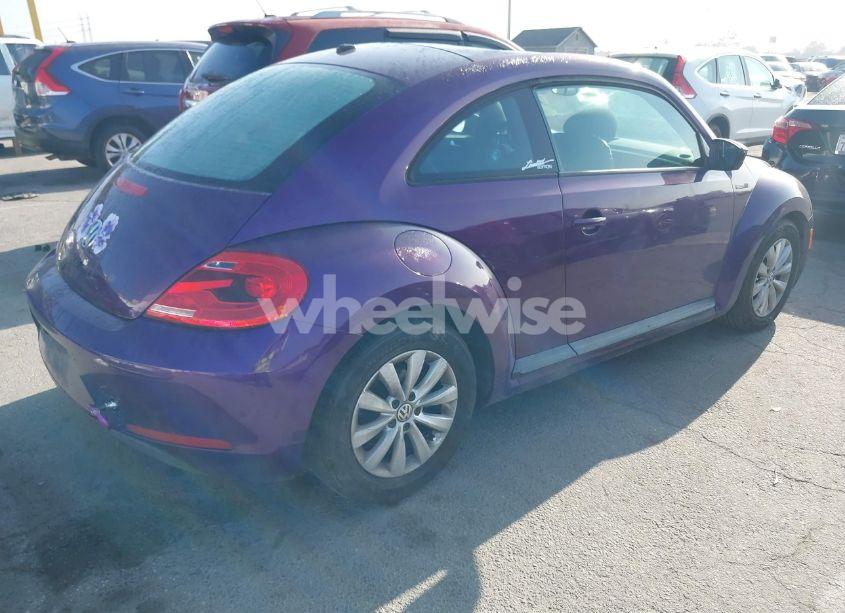 Photo 4 of 2014 Volkswagen Beetle 2.5L ENTRY (VIN 3VWFP7AT5EM624286)