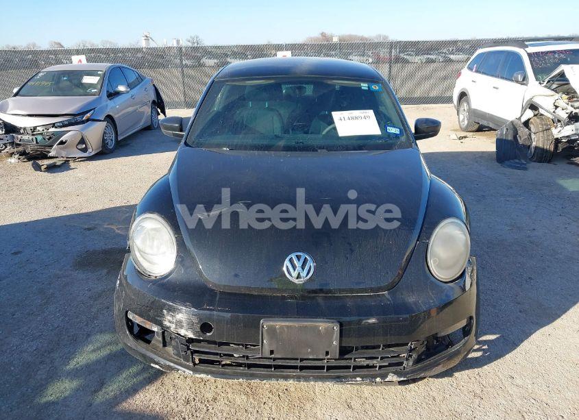 Photo 12 of 2013 Volkswagen Beetle 2.5L ENTRY (VIN 3VWFP7AT6DM643654)