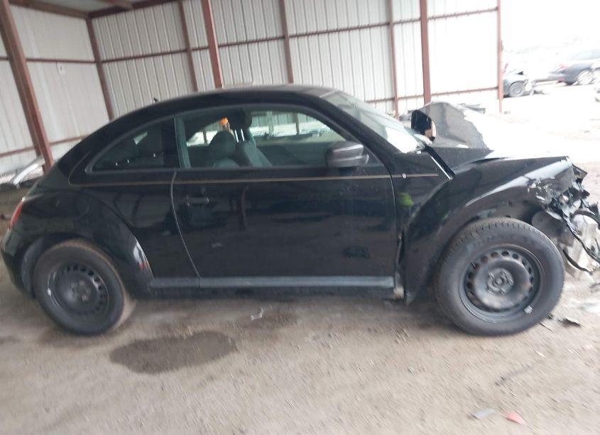 Photo 12 of 2013 Volkswagen Beetle 2.5L ENTRY (VIN 3VWFP7AT6DM644691)