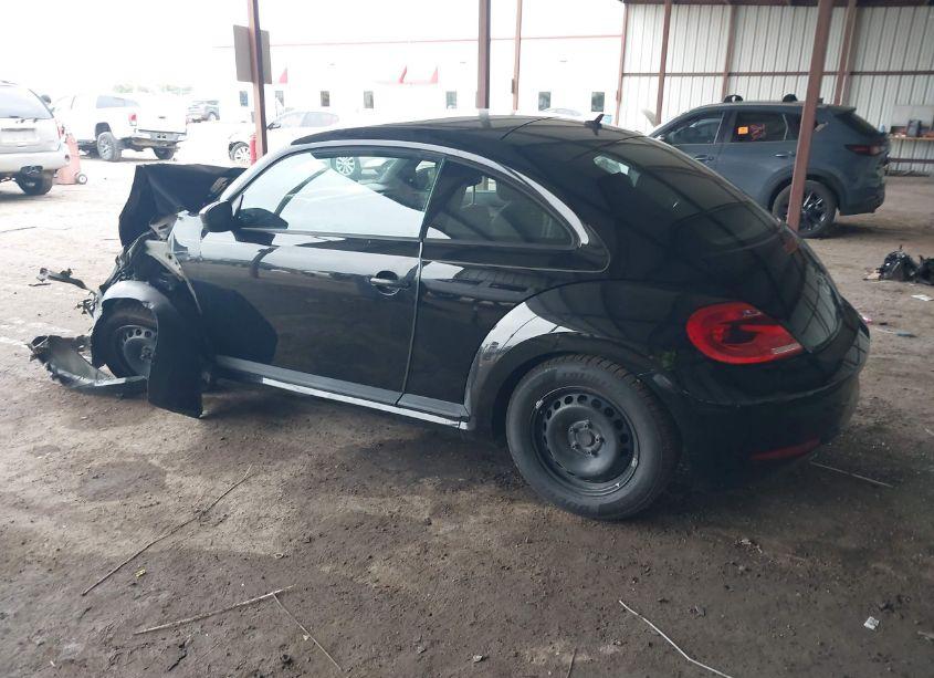 Photo 3 of 2013 Volkswagen Beetle 2.5L ENTRY (VIN 3VWFP7AT6DM644691)