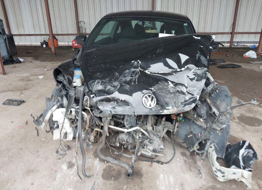 Photo 6 of 2013 Volkswagen Beetle 2.5L ENTRY (VIN 3VWFP7AT6DM644691)