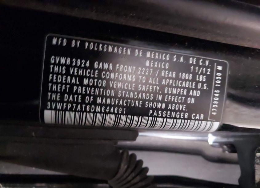 Photo 9 of 2013 Volkswagen Beetle 2.5L ENTRY (VIN 3VWFP7AT6DM644691)