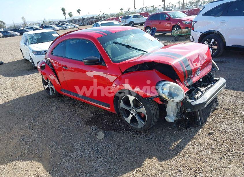 2014 Volkswagen Beetle COUPE 2.5L ENTRY (VIN 3VWFP7AT6EM627973) main photo