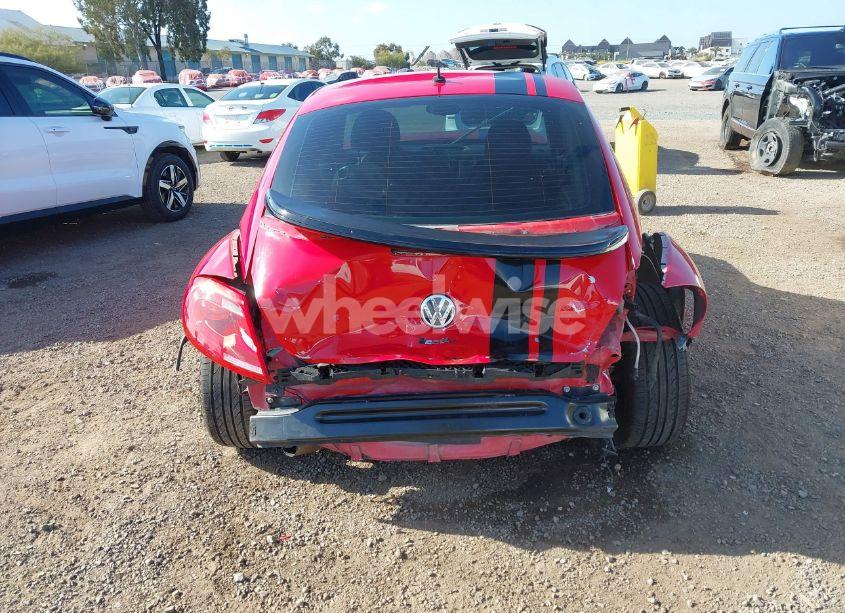 Photo 17 of 2014 Volkswagen Beetle COUPE 2.5L ENTRY (VIN 3VWFP7AT6EM627973)